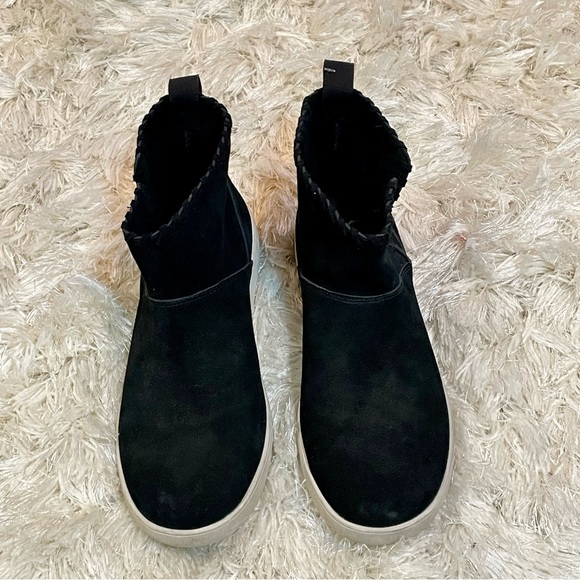 Koolaburra By UGG•Woven Trim•Black•Size 8 - Picture 2 of 8